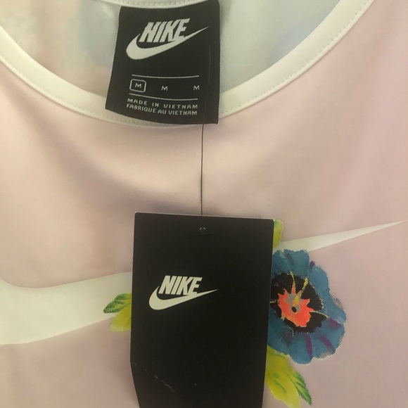 Nike WOMANS Light Support Tropical Printed Cropped - Picture 6 of 7